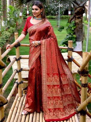 Maroon Banarasi Silk Saree With Blouse Piece