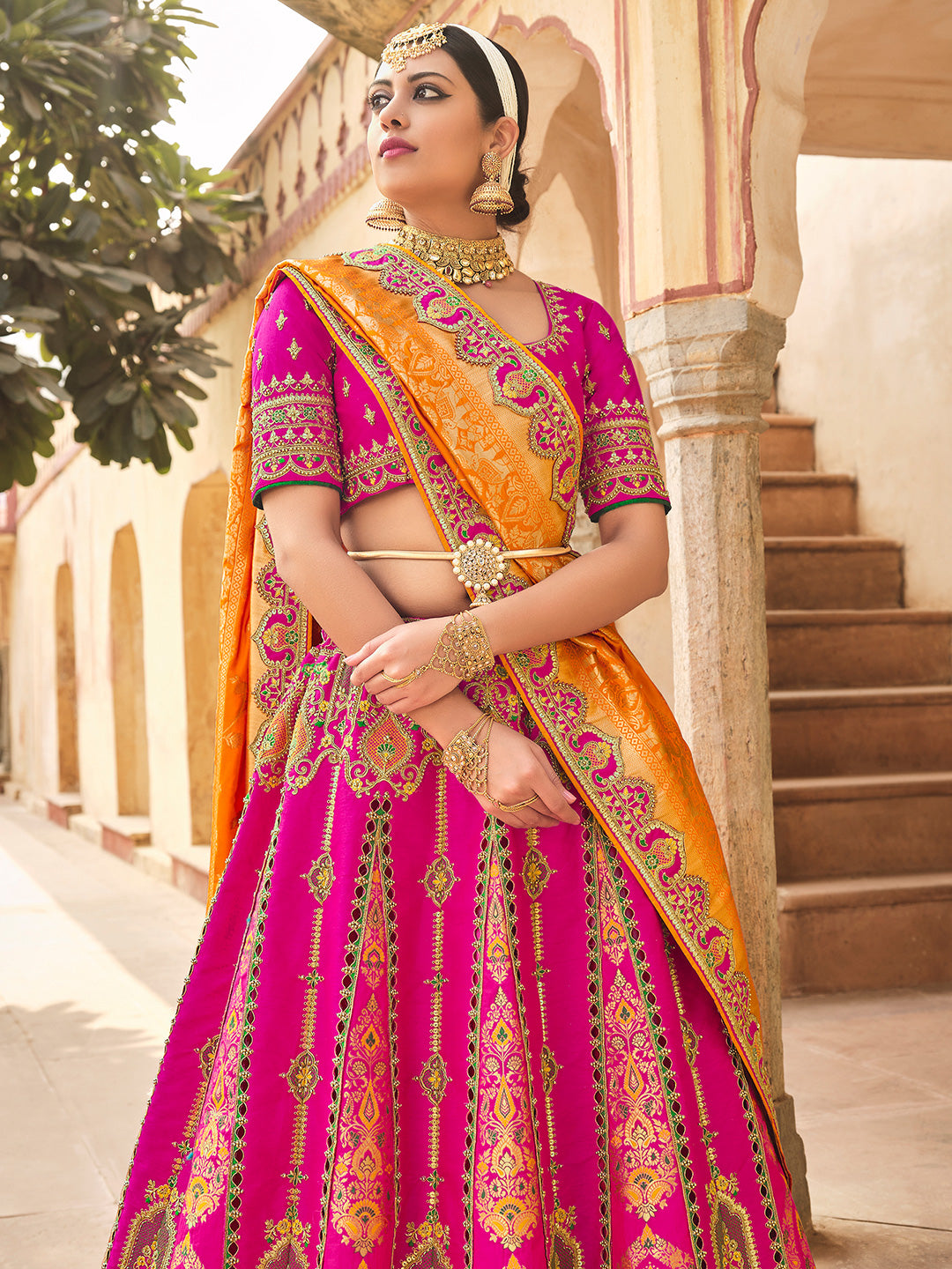 SAKA DESIGNS Girls Magenta & Yellow Sequinned Ready to Wear Lehenga & Price  in India, Full Specifications & Offers | DTashion.com