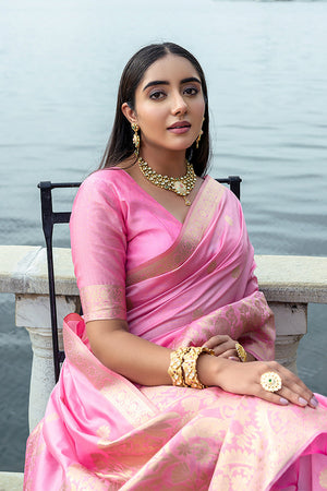 Pink Silk Blend Saree With Blouse Piece