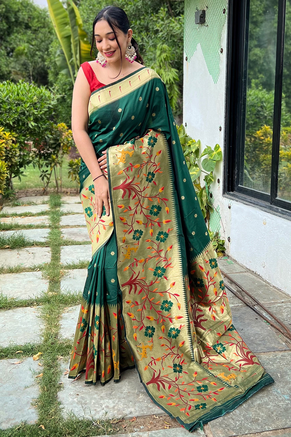 Bottle Green Color Peshwai Paithani Silk Saree -Anantaa Collection YF3 –  YellowFashion.in