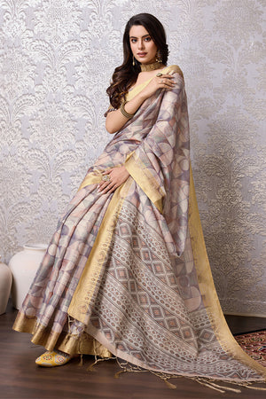 Cream Silk Saree With Blouse Piece