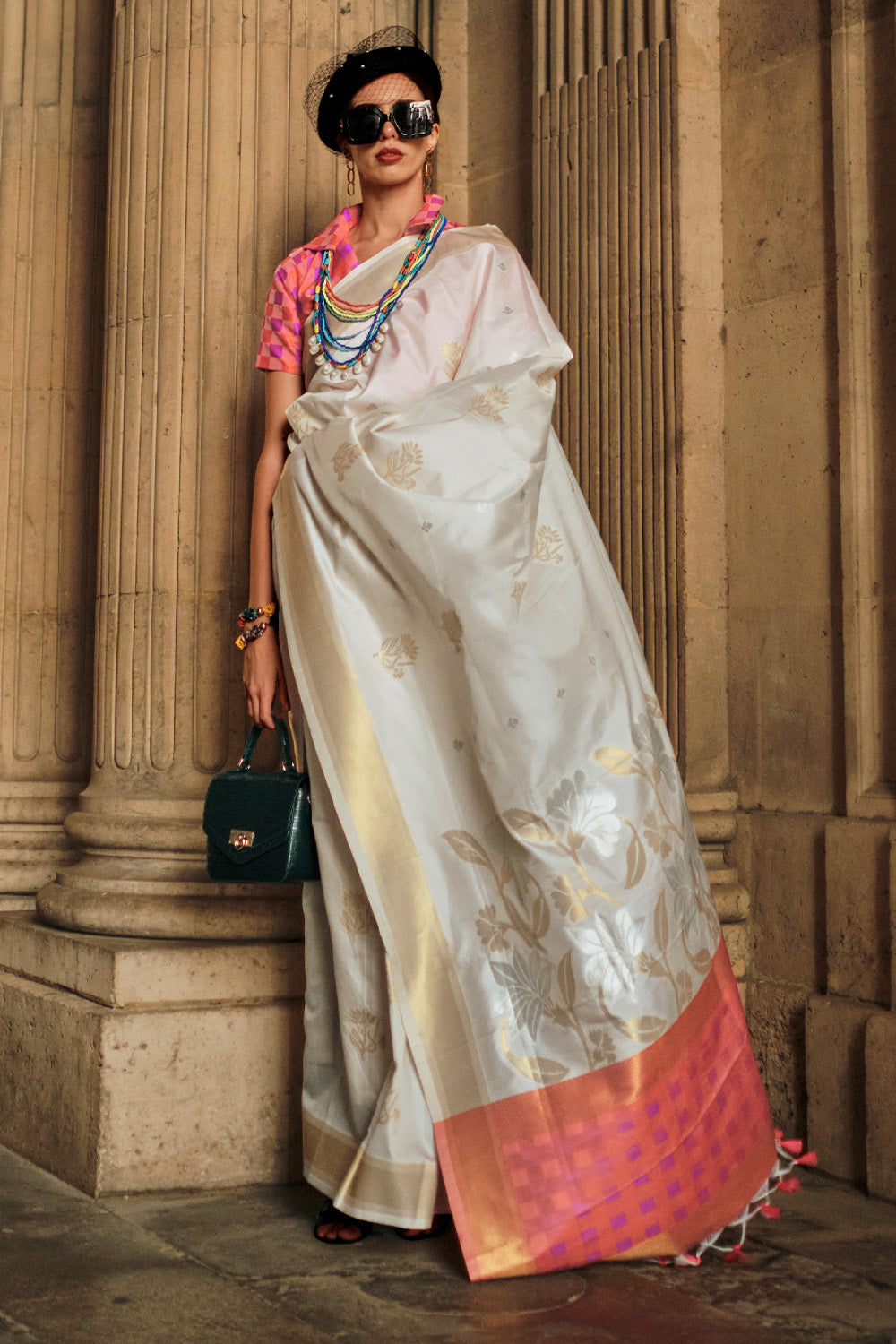 Fantabulous Stunning White Soft Silk Saree With Smashing Blo