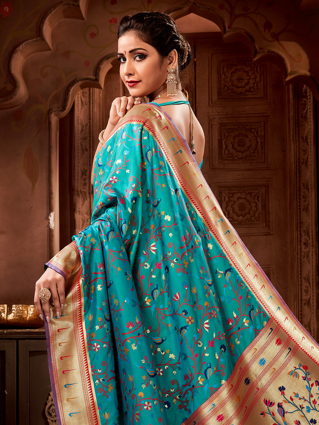 Buy Ganga Jamuna Bordered Paithani Silk Saree Online | Me99