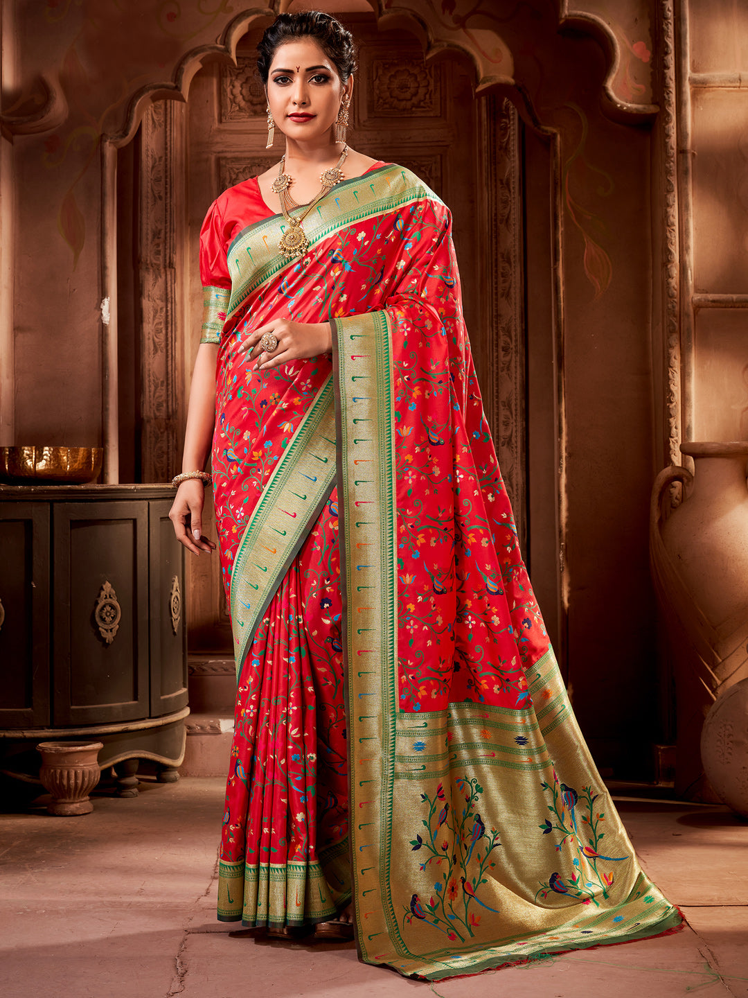 Buy Taffy Red Paithani Saree online-Karagiri