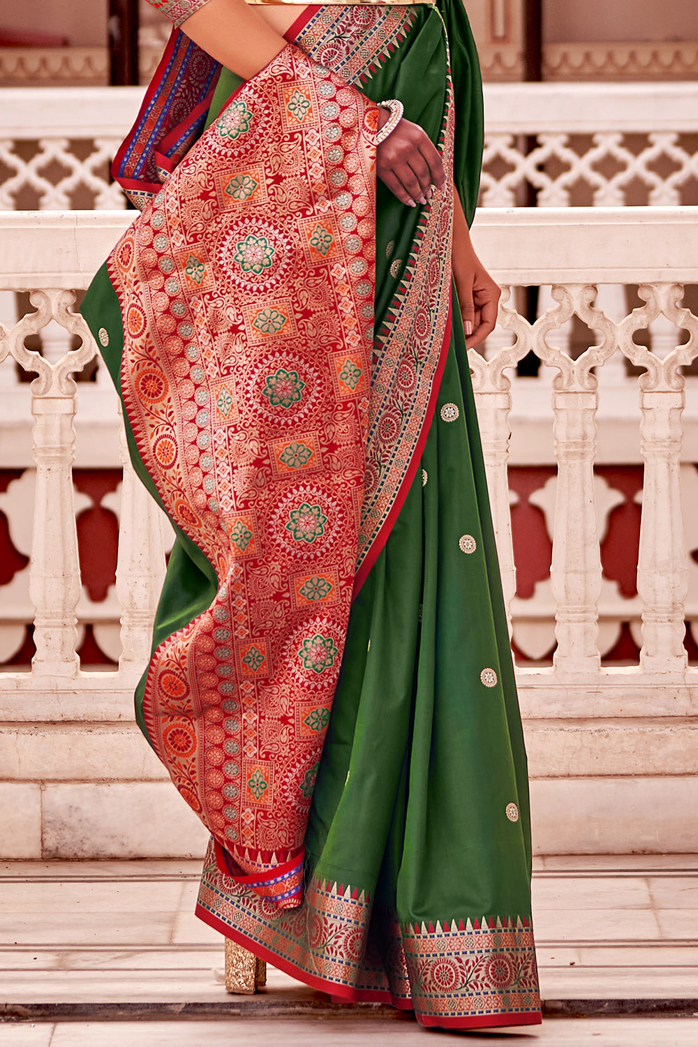 Copper Zari Weaving Pure Satin Silk Bottle Green Saree – Sunasa