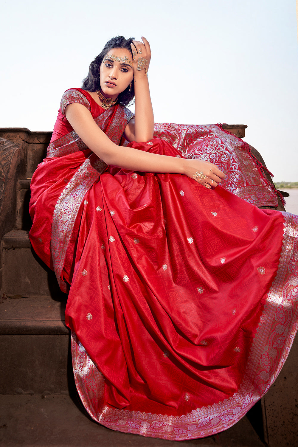 Crimson Red Georgette Embroidered Saree Set Design by Shikhar Sharma at  Pernia's Pop Up Shop 2024