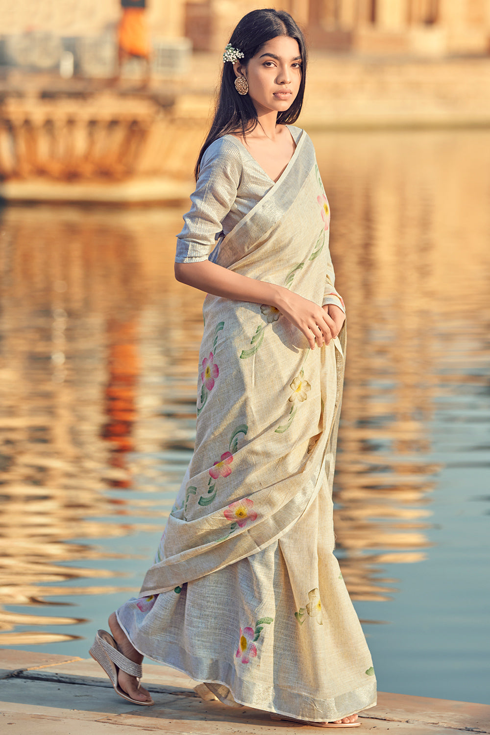 Off white linen outlet saree online