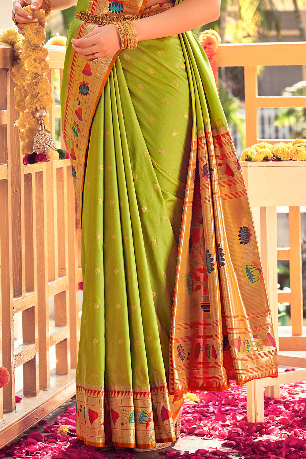 Green Ethnic Motif Paithani Silk Saree