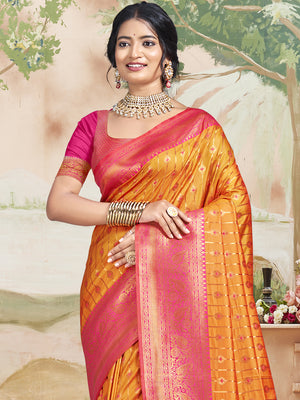 Orange Silk Saree With Blouse Piece