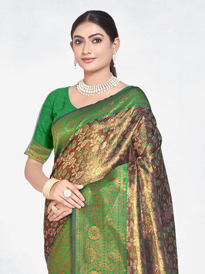 Green Silk Saree With Blouse Piece