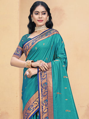 Blue Silk Saree With Blouse Piece