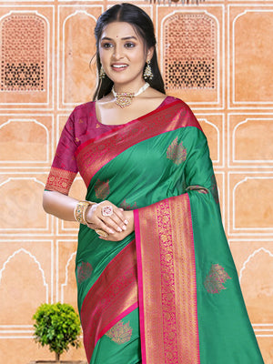 Green Silk Saree With Blouse Piece