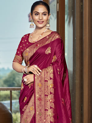 Magenta Silk Saree With Blouse Piece