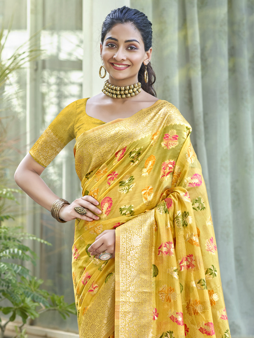 Buy Yellow Organza Saree With Blouse Piece online-Karagiri