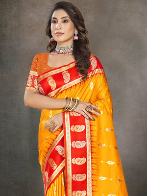 Yellow Silk Saree With Blouse Piece