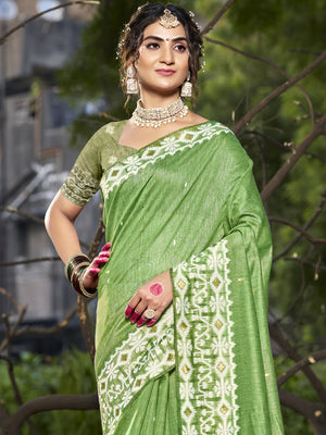 Green Cotton Saree With Blouse Piece