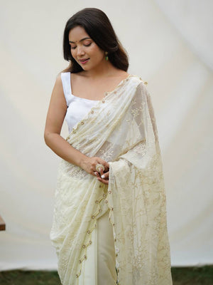 White Georgette Saree With Blouse Piece