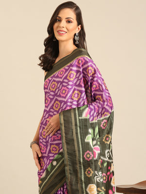 Purple Cotton Blend Saree With Blouse Piece