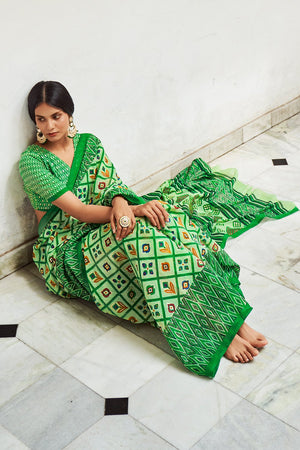 Parakeet Green Digital Print Saree