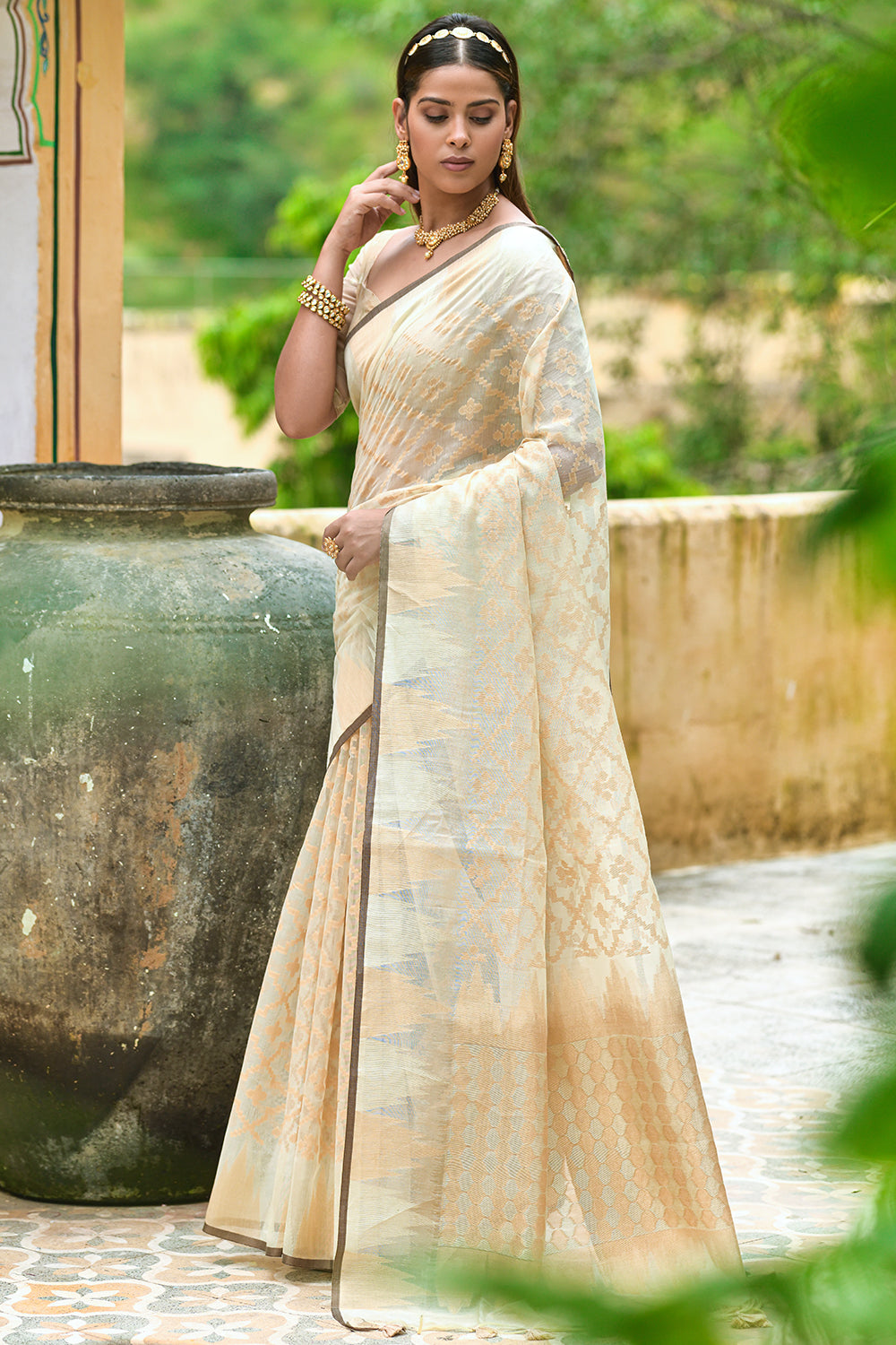 Devnaagri - Ivory Organza Embroidered Saree