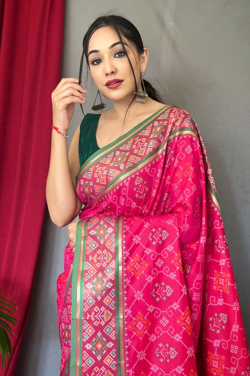 Buy Hot Pink Patola Saree online-Karagiri