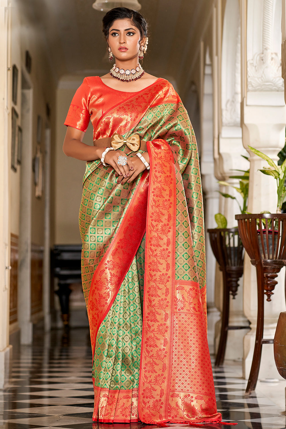 Buy Banarasi Silk Saree In Green And Red Color Online - SARV07569 | Andaaz  Fashion