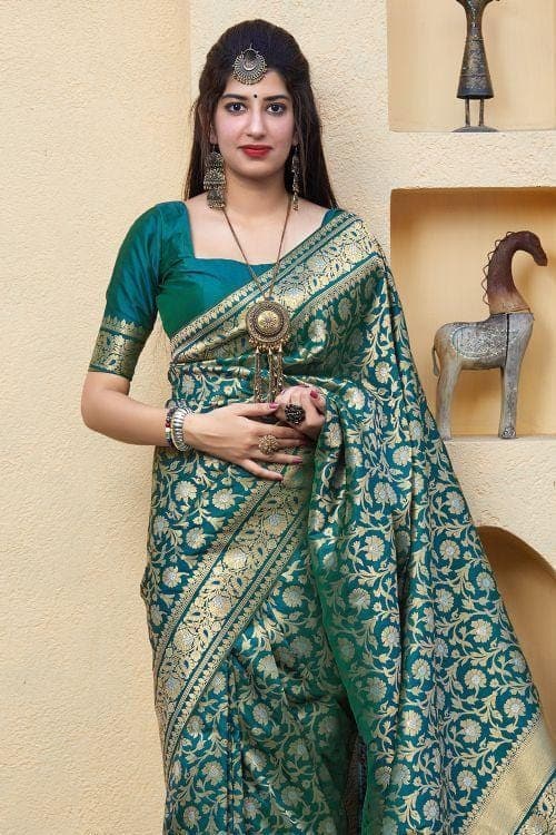 Buy green banarasi saree online on Karagiri | BUY NOW