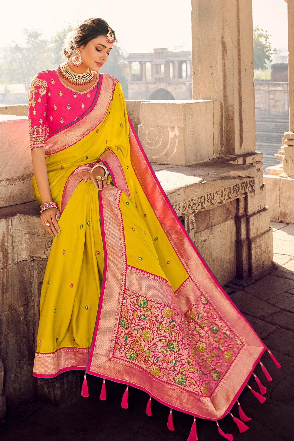 NYJB5012GD Women's Raw Silk Paithani Saree (Yellow) at Rs 2678 | Party Wear  Saree in Surat | ID: 16709019273