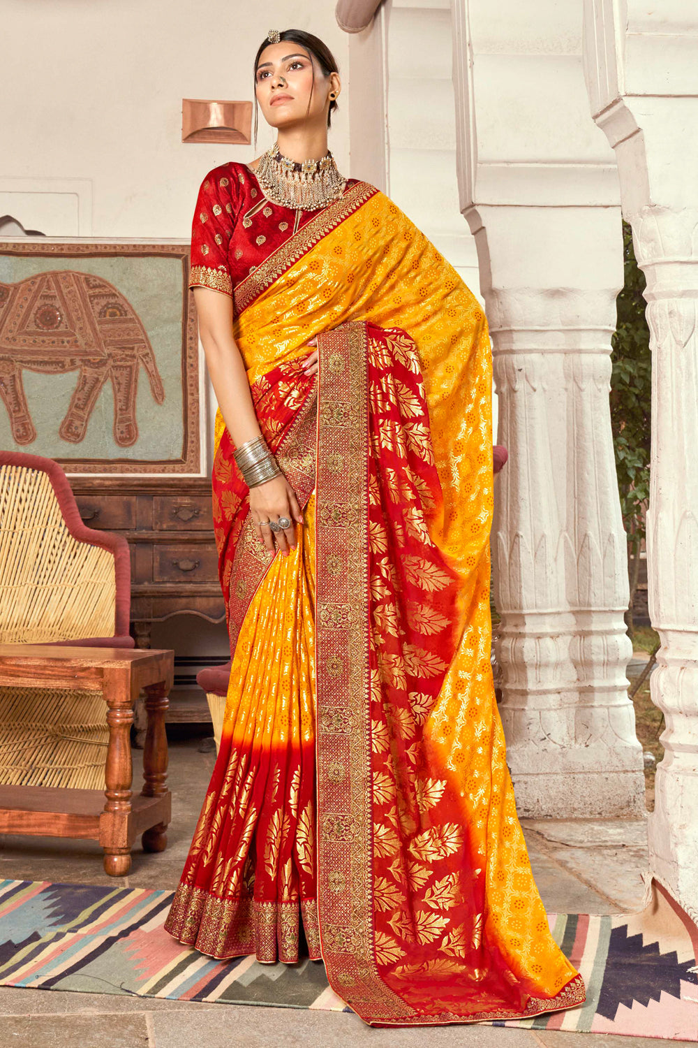 Buy Yellow Sarees for Women by VASTRANAND Online | Ajio.com