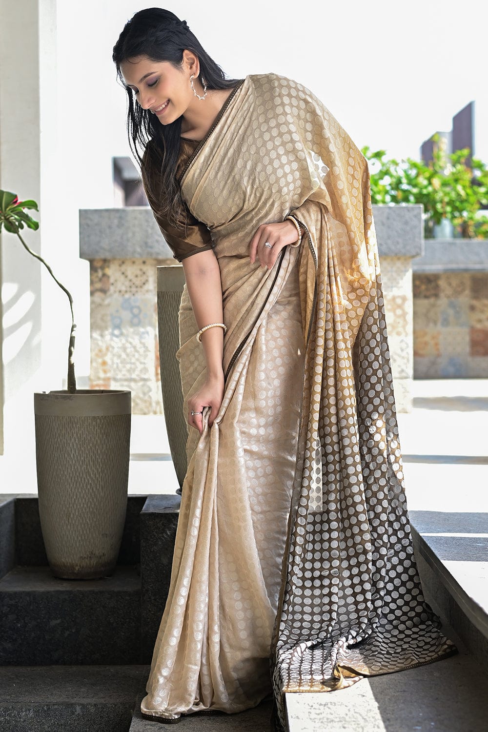 Wholesale saree, Cream georgette asian sari, Boat neck blouse