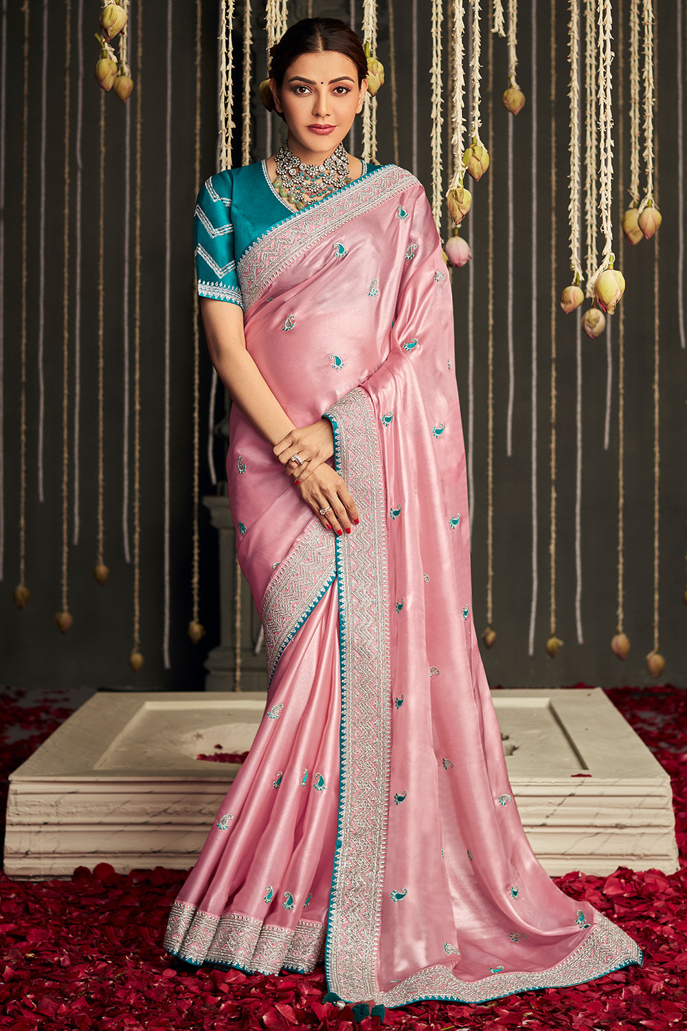 Buy Beige & Pink Sarees for Women by Dwini Online | Ajio.com