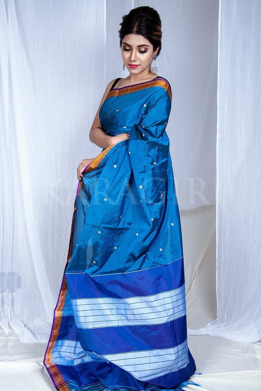 Buy genuine Ilkal Sarees: Traditional Handloom Silk Sarees – Page 2 –  Luxurion World