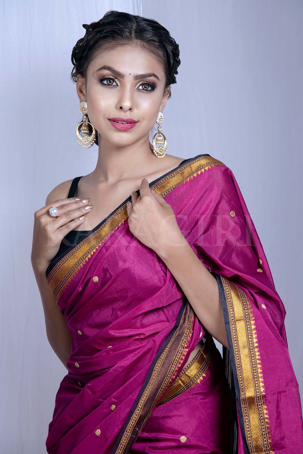 Buy Handloom Cotton Viscose Ilkal Saree with Pure Resham Pallu - Royal Blue  with Red Border - Very Much Indian – verymuchindian.com