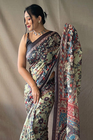 Gorgeous Banarasi Silk saree with Blouse