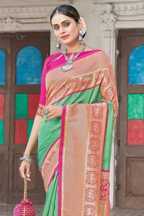 KARAGIRI Ethnic Motifs Woven Design Zari Kanjeevaram Saree Price in India,  Full Specifications & Offers | DTashion.com