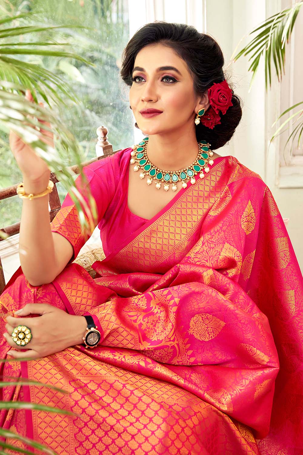 Pink saree with deals green jewellery