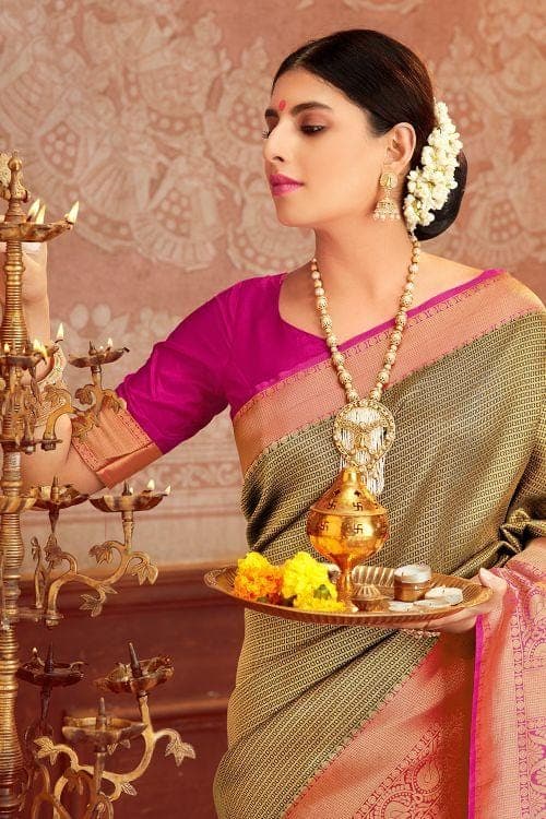 Buy Kanjivarams sarees Online at Best Prices in India, USA and worldwide –  Karagiri | South silk sarees, Kanjivaram sarees, Saree