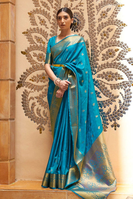 Buy Kanjivaram Saree Online at Best Price By Karagiri