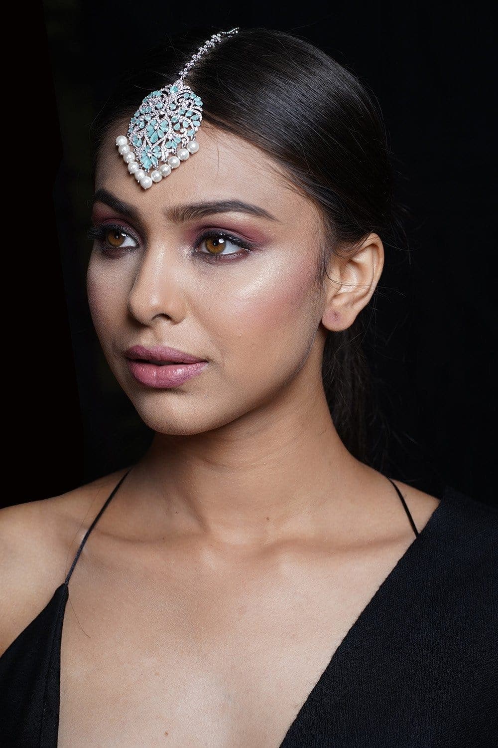 8 Maang Tikka Sets You Need on Your Big Day to Look Like a Star