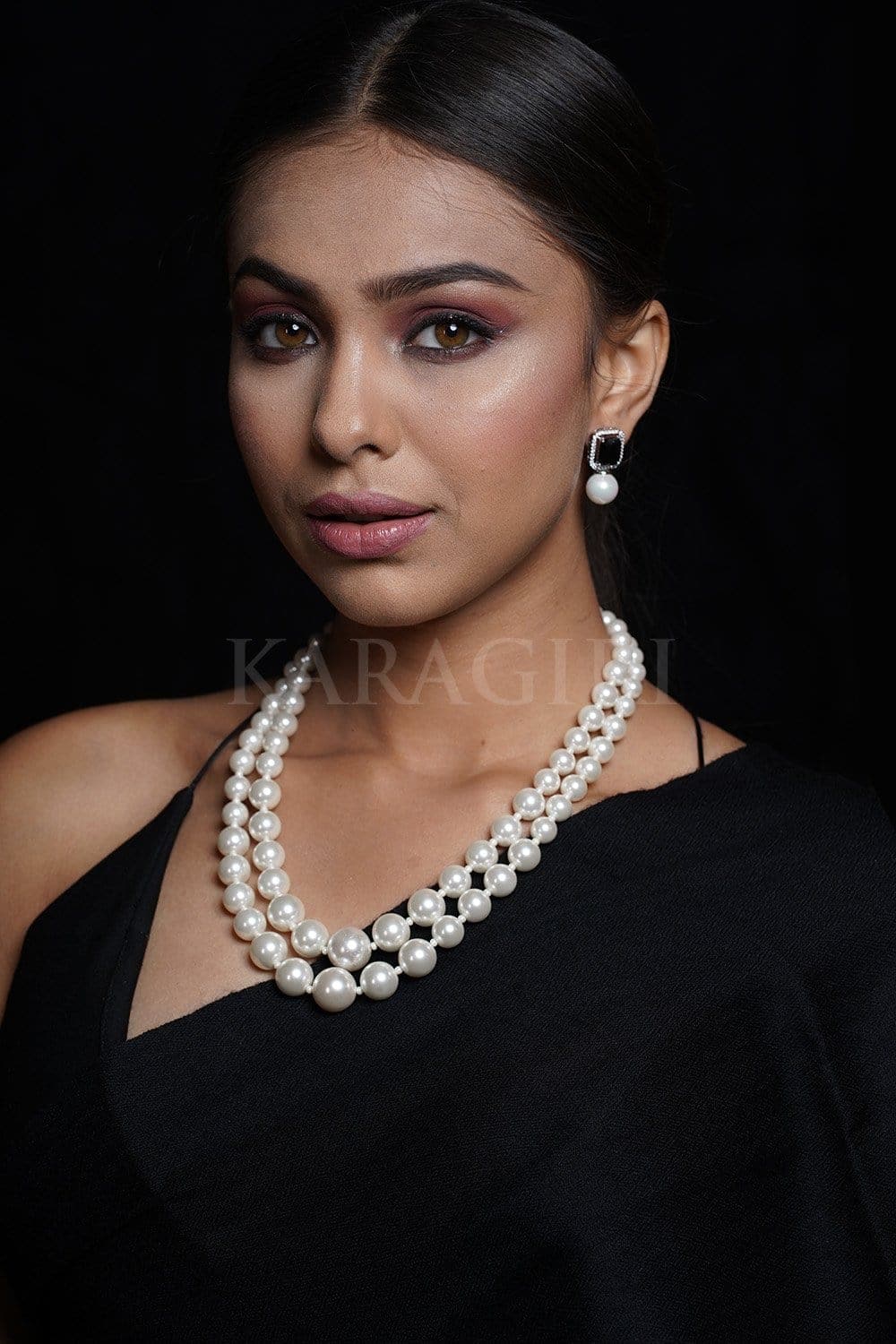 Pin by Lakshmi on Pearl jewellery | Necklace, Pearl jewelry, Jewelry