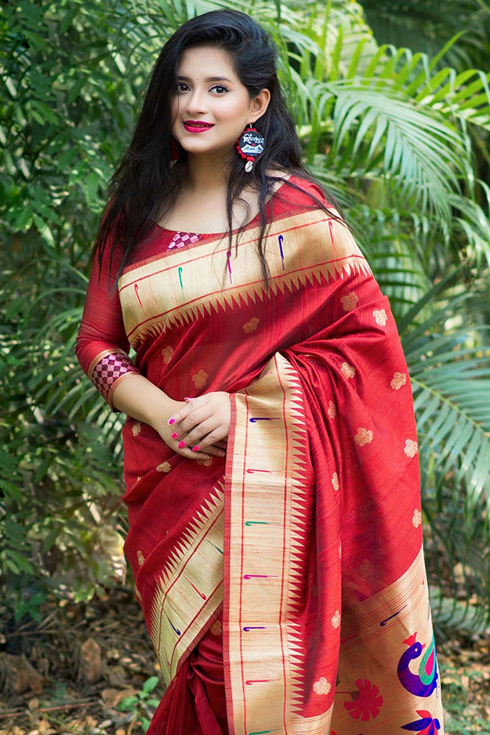 Buy Candy Red Paithani Saree online-Karagiri | New Collection