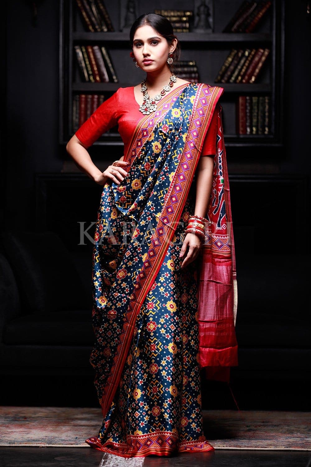 Shop Pure Patan Patola Silk Saree Online | On SALE | Me99